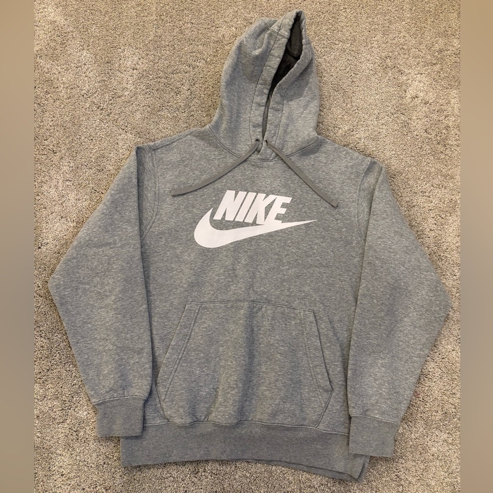 Nike Sportswear Club Fleece Pullover Mens M Hoodie Gray Drawstrings Pocket